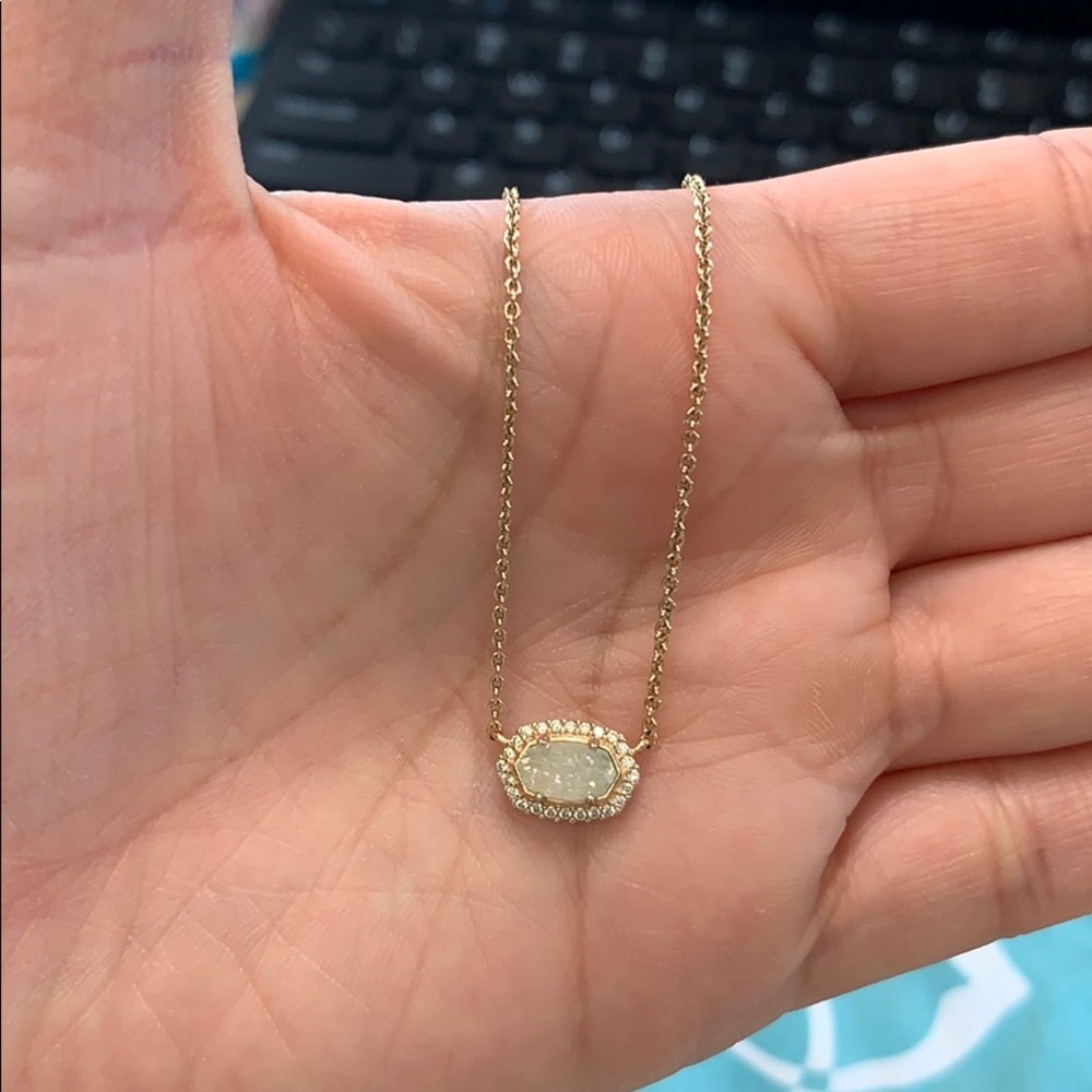 Kendra Scott Necklace - Chelsea
